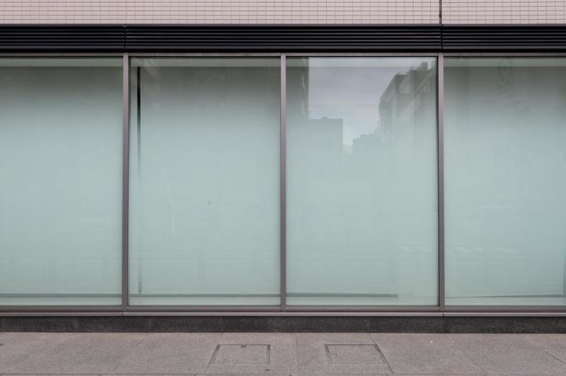 Isolation, sol ou vitrine, quels travaux pr&eacute;voir pour r&eacute;nover un local commercial &agrave; Amn&eacute;ville ?