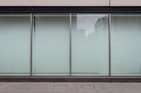 Isolation, sol ou vitrine, quels travaux pr&eacute;voir pour r&eacute;nover un local commercial &agrave; Amn&eacute;ville ?